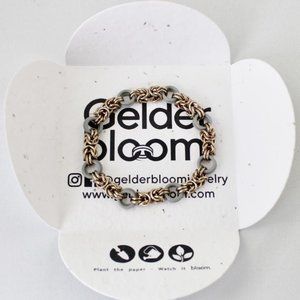 🌸 3 for $20 🌸 Gelder bloom The Byz Stretch Bracelet in Grey + Champagne